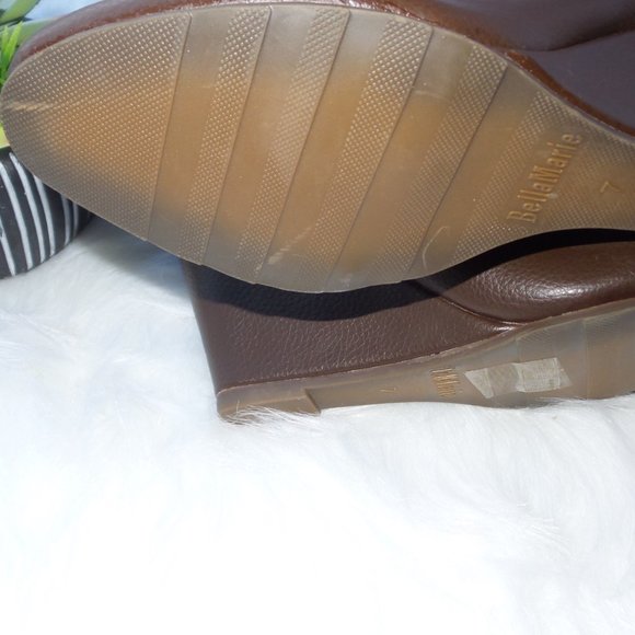 *SOLD*Brown Wedge Ankle Booties - Picture 5 of 6